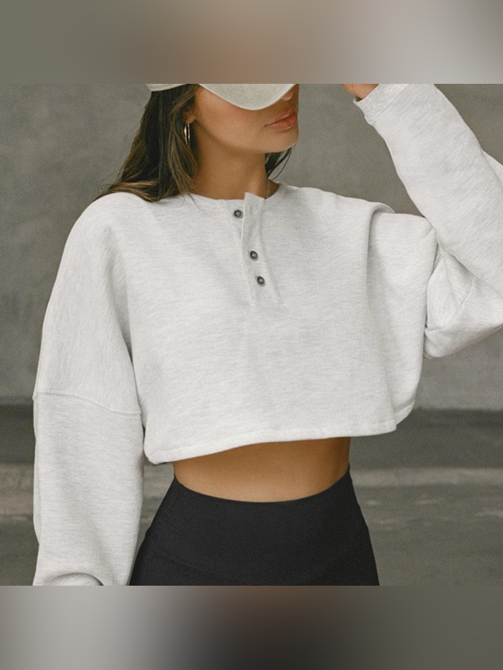 JOAH Brown Pearl Grey Cropped Henley Sweatshirt 🩶 Size S/M 🤍 EUC
